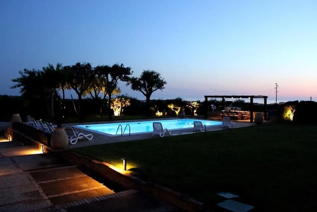 Villa Emanuel: Alghero Seaside Retreat with Private Pool