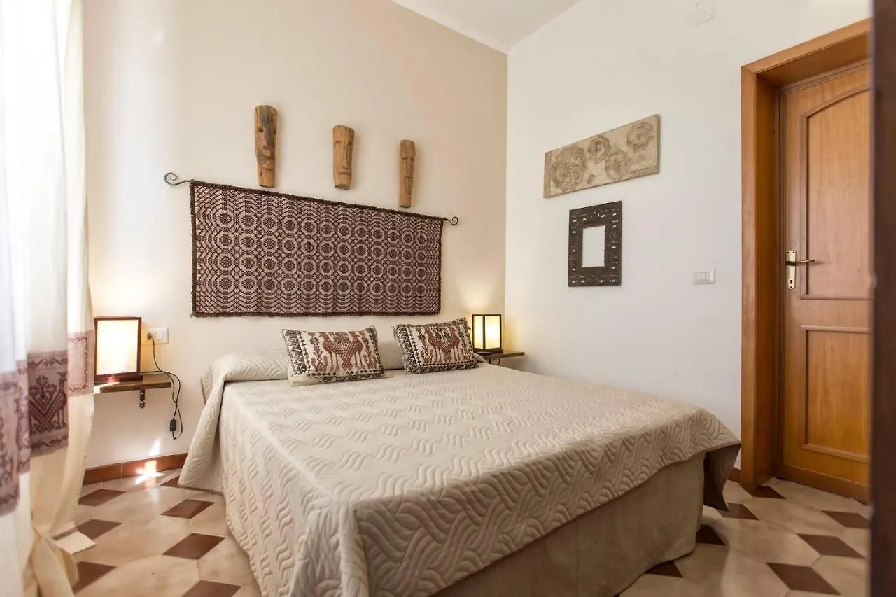 Villa Emanuel: Alghero Seaside Retreat with Private Pool