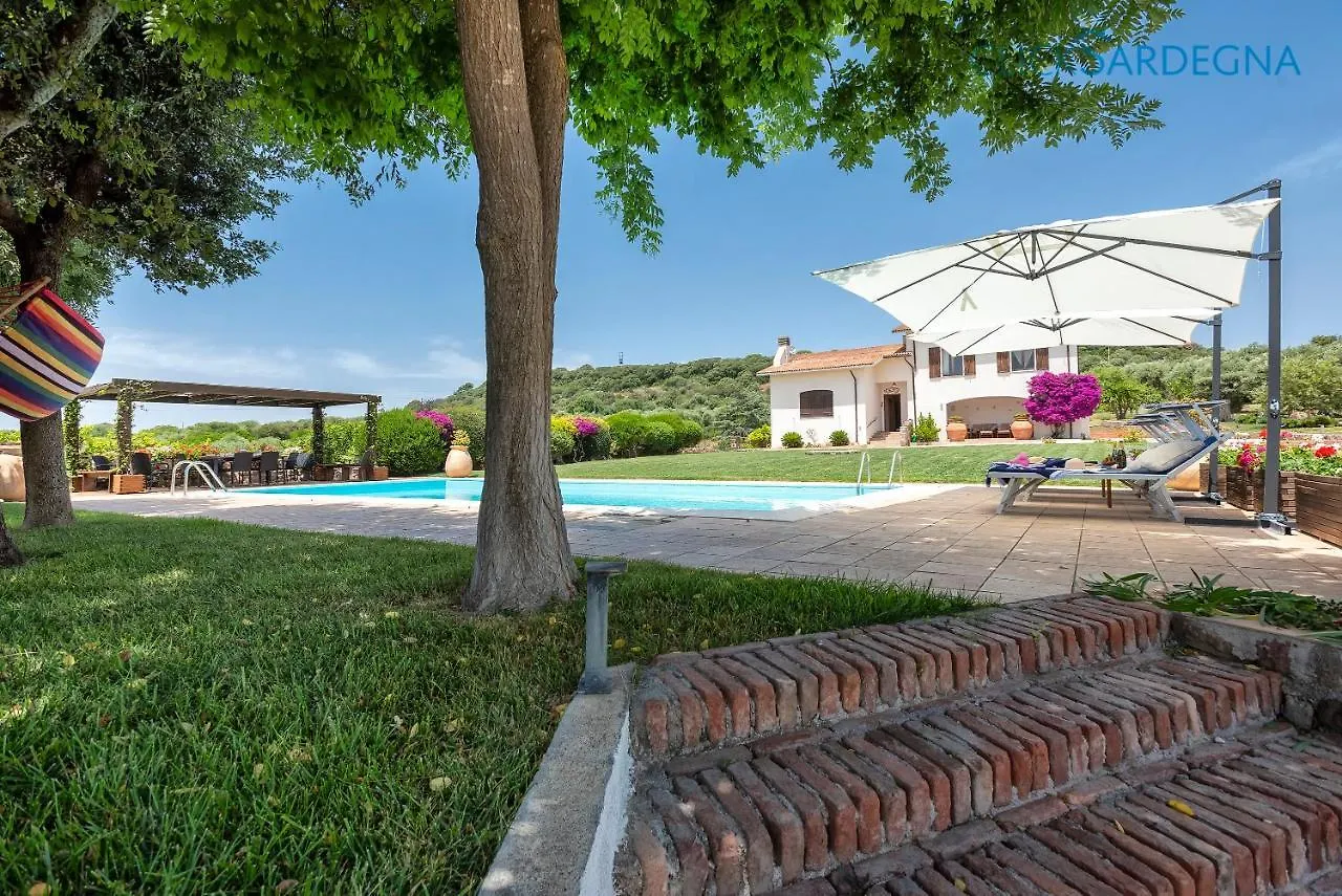 Clicksardegna Villa Emanuel Ad Alghero Con Vista Mare Spettacolare, Piscina Indipendente Per 8 Persone