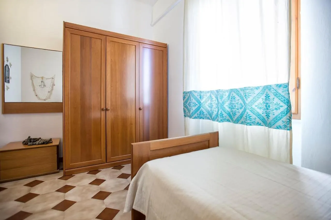 Villa Emanuel: Alghero Seaside Retreat with Private Pool