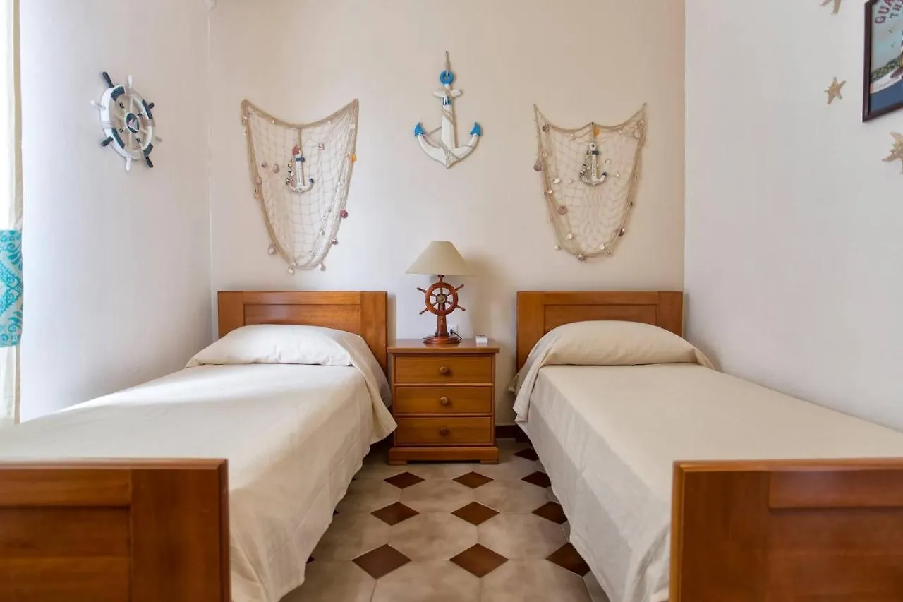 Villa Emanuel: Alghero Seaside Retreat with Private Pool